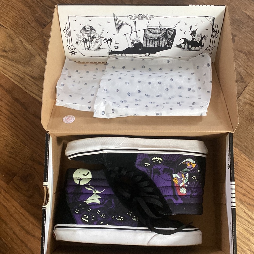 Vans Disney Jacks Nightmare before Christmas size 6/7.5